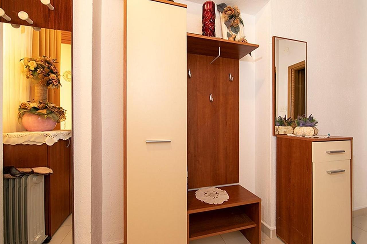 Apartment Tucepi 6695A ภายนอก รูปภาพ